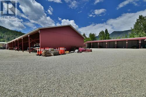 621 & 709 Riverside Avenue, Sicamous, BC 