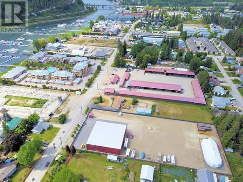 621 & 709 Riverside Avenue, Sicamous, BC 