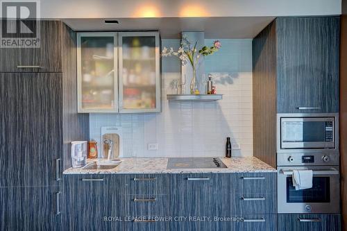 1407 - 12 York Street, Toronto, ON - Indoor Photo Showing Kitchen With Upgraded Kitchen