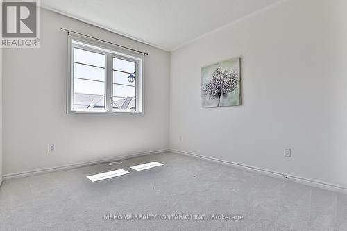 1 Cranley Road, East Gwillimbury, ON - Indoor Photo Showing Other Room