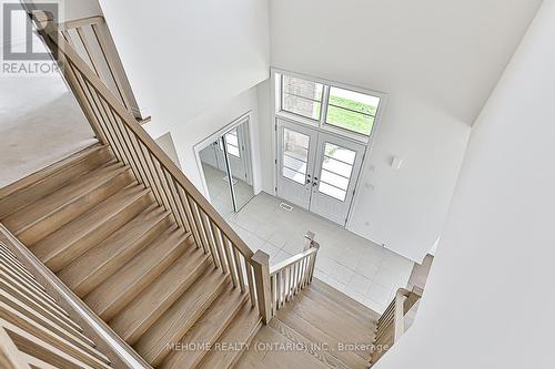 1 Cranley Road, East Gwillimbury, ON - Indoor Photo Showing Other Room