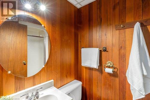 457 Dyers Bay Road, Northern Bruce Peninsula, ON - Indoor Photo Showing Bathroom