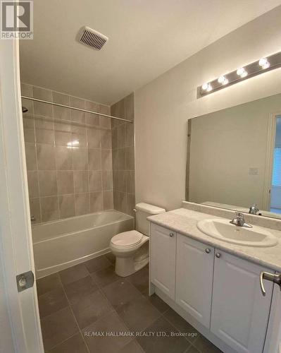 2716 William Jackson Drive, Pickering, ON - Indoor Photo Showing Bathroom