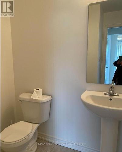 2716 William Jackson Drive, Pickering, ON - Indoor Photo Showing Bathroom