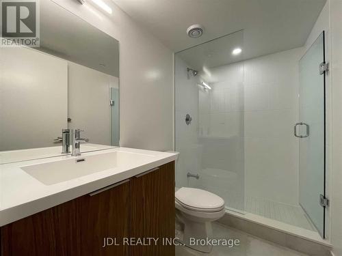 301 - 60 Shuter Street, Toronto, ON - Indoor Photo Showing Bathroom