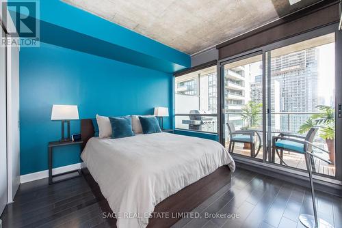 1108 - 285 Mutual Street, Toronto, ON - Indoor Photo Showing Bedroom