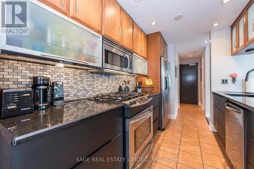 1108 - 285 Mutual Street, Toronto, ON - Indoor Photo Showing Kitchen With Upgraded Kitchen