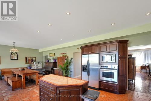 2435 Elm Tree Road, Kawartha Lakes, ON - Indoor Photo Showing Kitchen