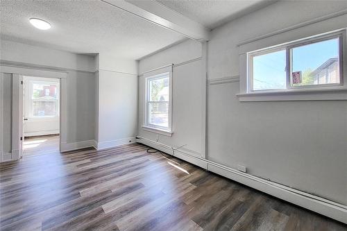 197 Queenston Street, St. Catharines, ON - Indoor Photo Showing Other Room