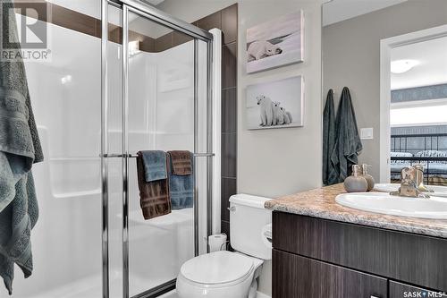 8020 Canola Avenue, Regina, SK - Indoor Photo Showing Bathroom