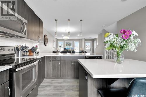 8020 Canola Avenue, Regina, SK - Indoor Photo Showing Kitchen With Upgraded Kitchen