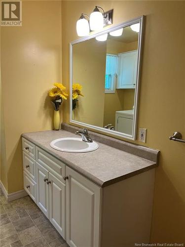 52 Tanar Street, Miramichi, NB - Indoor Photo Showing Bathroom