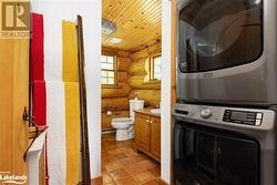 4PC Bath + Laundry - Main Floor - 