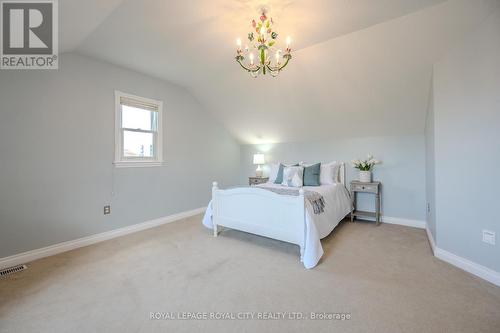 61 Clairfields Drive E, Guelph, ON - Indoor Photo Showing Bedroom