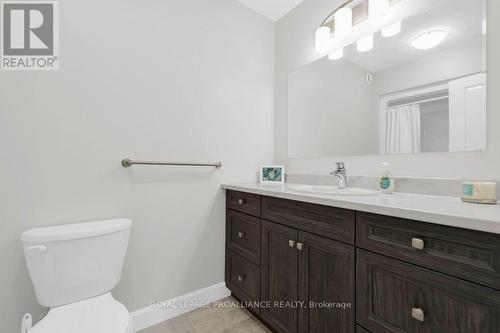 91 Dewal Place, Belleville, ON - Indoor Photo Showing Bathroom