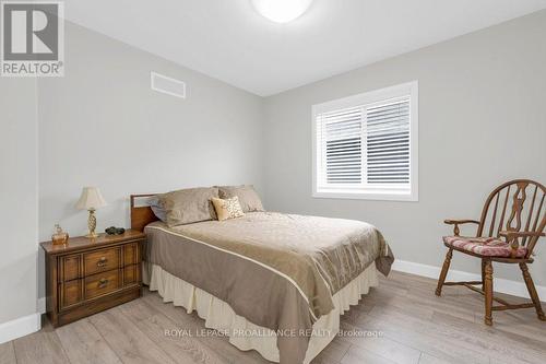 91 Dewal Place, Belleville, ON - Indoor Photo Showing Bedroom