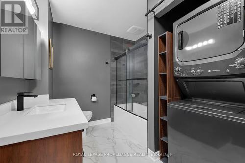 201 - 315 Regent Street, Kingston, ON - Indoor Photo Showing Laundry Room