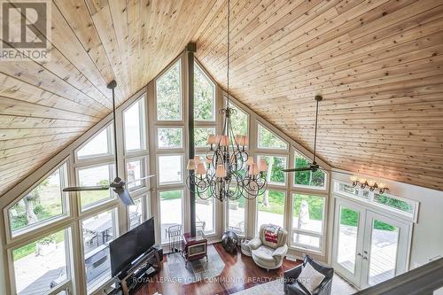 334 Loon Road, Georgina Islands, ON - Indoor Photo Showing Other Room