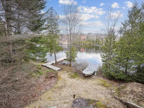 Vue sur l'eau - 77 572E Avenue, Saint-Hippolyte, QC - Outdoor With View