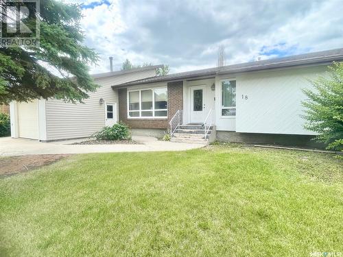 18 Marquis Crescent S, Yorkton, SK - Outdoor