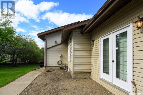 18 Marquis Crescent S, Yorkton, SK - Outdoor With Exterior