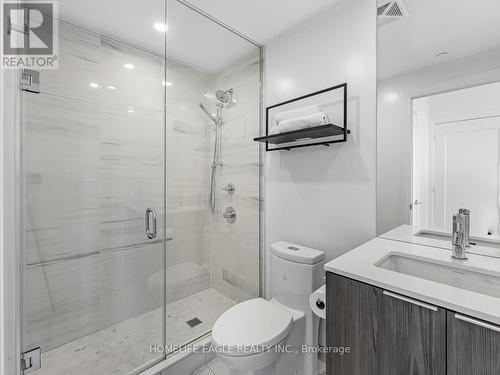 709 - 65 Annie Craig Drive, Toronto, ON - Indoor Photo Showing Bathroom
