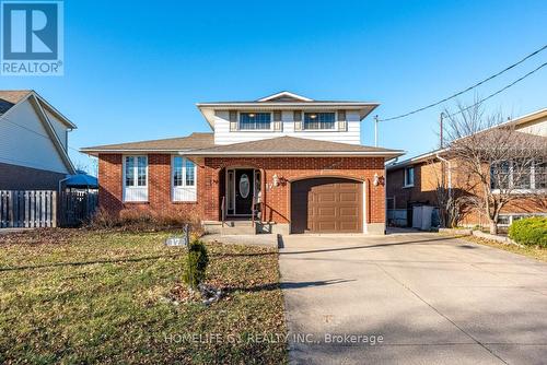 17 Stonegate Drive, St. Catharines, ON - Outdoor