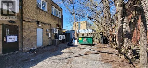 2839 Bathurst Street, Toronto (Bedford Park-Nortown), ON 