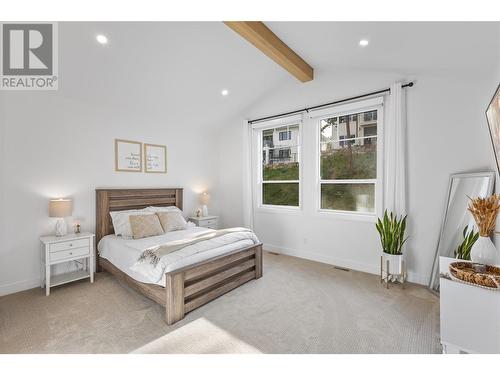 201 Summer Wood Drive, Kelowna, BC - Indoor Photo Showing Bedroom