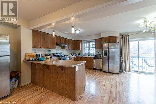 701 Homer Watson Boulevard Unit# 21, Kitchener, ON - Indoor Photo Showing Kitchen