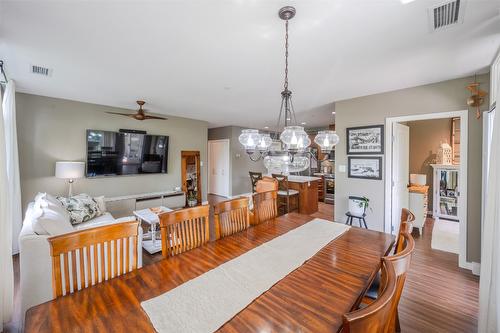 103-3301 Skaha Lake Road, Penticton, BC - Indoor Photo Showing Dining Room