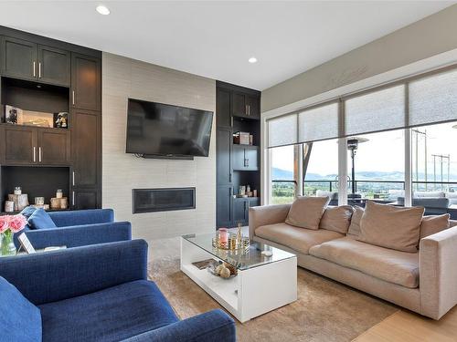 6548 Blackcomb Place, Vernon, BC - Indoor Photo Showing Living Room With Fireplace