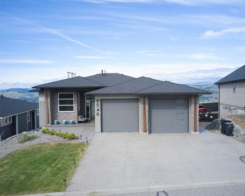 6548 Blackcomb Place, Vernon, BC - Outdoor