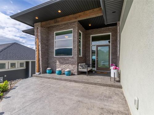 6548 Blackcomb Place, Vernon, BC - Outdoor