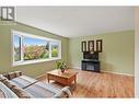 407 Engelmann Spruce Drive, Sparwood, BC  - Indoor Photo Showing Living Room 