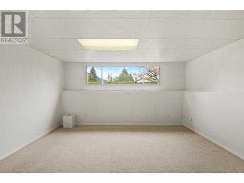 407 Engelmann Spruce Drive, Sparwood, BC - Indoor Photo Showing Other Room