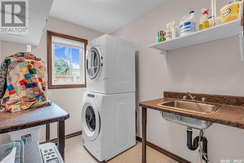 3 Mathews Crescent, Turtle Lake, SK - Indoor Photo Showing Laundry Room