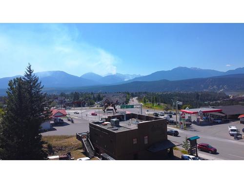 4930 Highway 93, Radium Hot Springs, BC - Outdoor With View