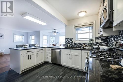 110 Palmer Road, Belleville, ON - Indoor Photo Showing Kitchen With Upgraded Kitchen