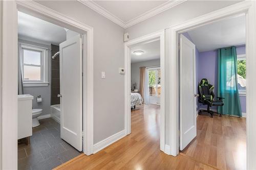 501 Upper James Street, Hamilton, ON - Indoor Photo Showing Other Room