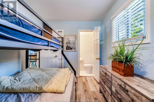 1127 Campbell Lane, Kingsville, ON - Indoor Photo Showing Bedroom