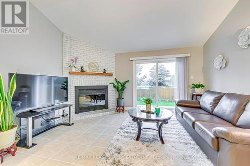 1154 Charminster Crescent, Mississauga, ON - Indoor Photo Showing Living Room With Fireplace