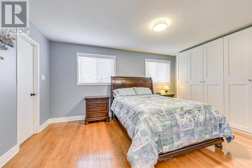 1154 Charminster Crescent, Mississauga, ON - Indoor Photo Showing Bedroom