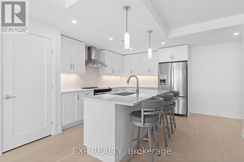 129 South Street, Gananoque, ON - Indoor Photo Showing Kitchen With Upgraded Kitchen