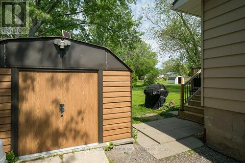25 Dollar Crescent, Greater Napanee, ON - Outdoor With Exterior