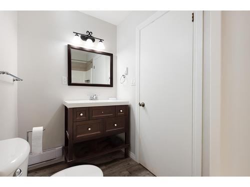 114 - 1051 Gerry Sorensen Way, Kimberley, BC - Indoor Photo Showing Bathroom