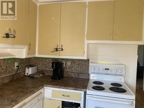 364 Albert W, Sault Ste. Marie, ON - Indoor Photo Showing Kitchen