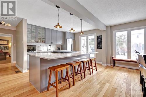 3426 Uplands Drive, Ottawa, ON - Indoor Photo Showing Kitchen
