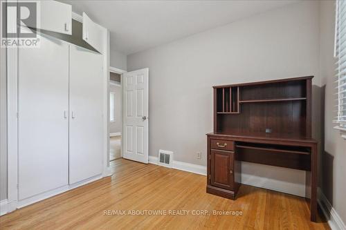 59 Dromore Crescent, Toronto, ON - Indoor Photo Showing Other Room