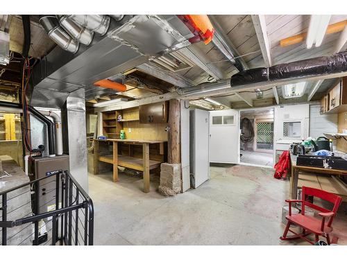 709 Cook Street, Creston, BC - Indoor Photo Showing Basement